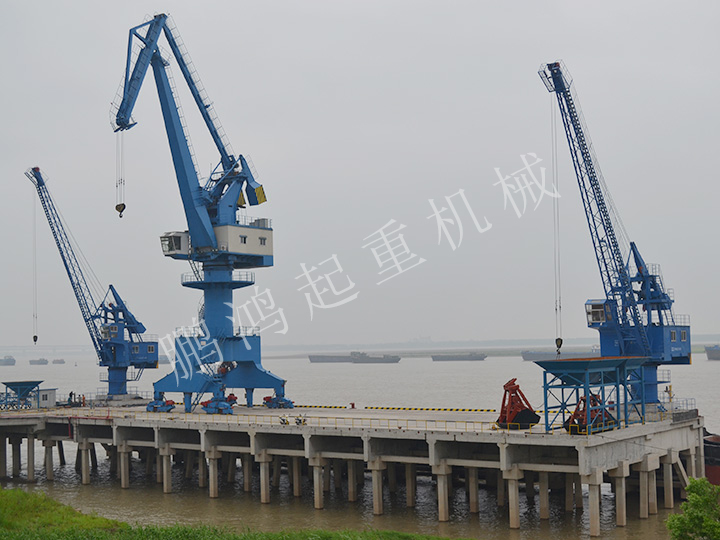 HGQ10t-25m與MQ25t-25m 碼頭吊機(jī)